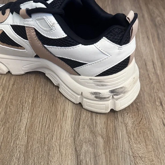 Steve Madden Black, White, and Tan Chunky Sneakers - Picture 6 of 9